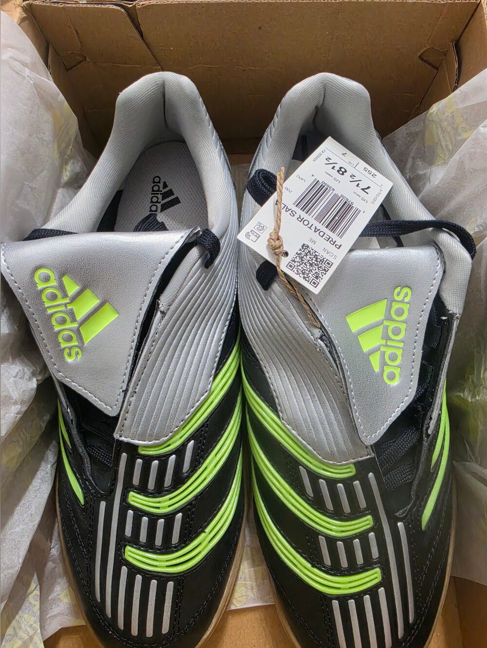 Adidas Predator Salas Unisex